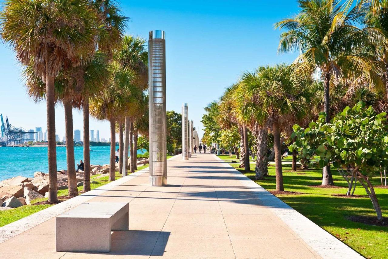 Luxe 2Br1Bath South Beach 1 Min Walk From Ocean Miami Beach Zewnętrze zdjęcie