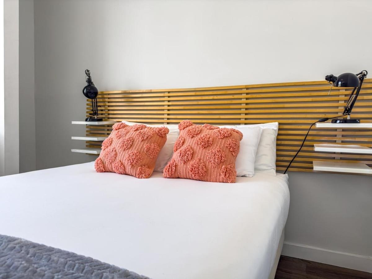 Luxe 2Br1Bath South Beach 1 Min Walk From Ocean Miami Beach Zewnętrze zdjęcie